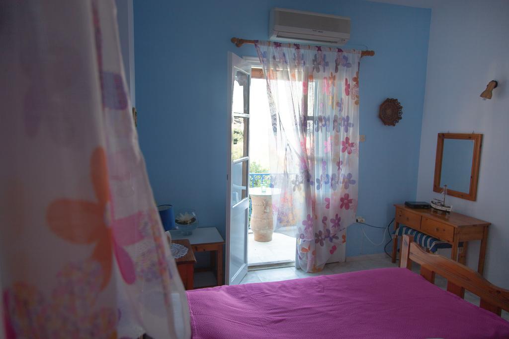 Studios Kollias Panormos  Room photo